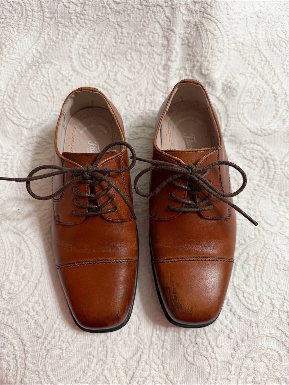Florsheim Boys Size 3M Kids Dress Shoes Brown Leather Cap-Toe Lace-Up